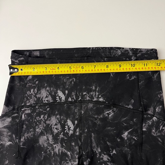 Lululemon Swift Speed High-Rise Crop 21" Aquila Black Multi Running Leggings 4 - Picture 7 of 8
